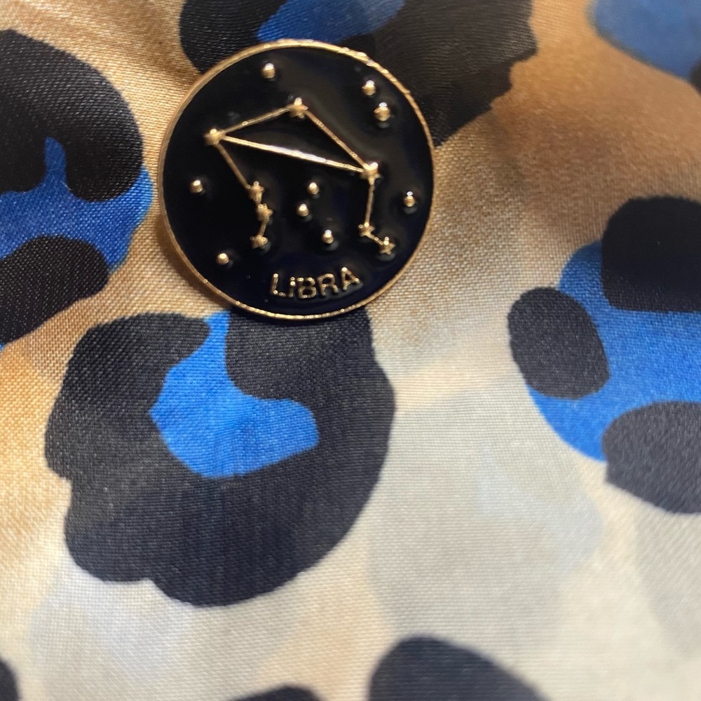 Libra ♎️ Metal Pin